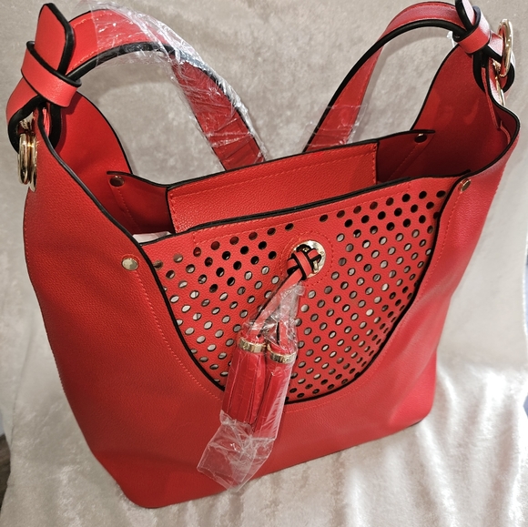 NEW MKF Collection by Mia K. Lynn Farrow Eyelet Cutout Purse - Picture 2 of 6